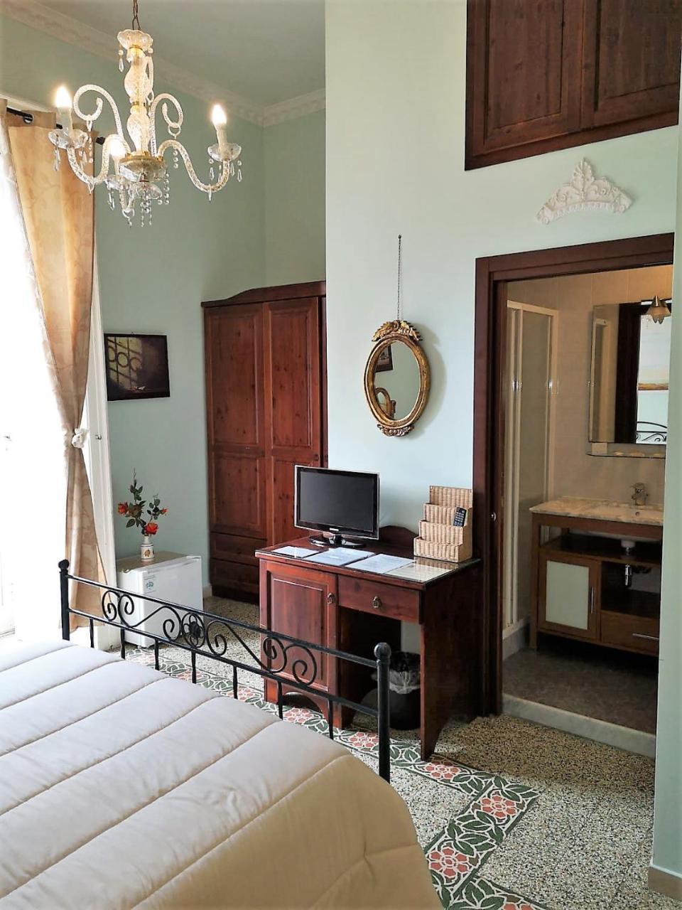 נאפולי B&B Art Suite Principe Umberto מראה חיצוני תמונה